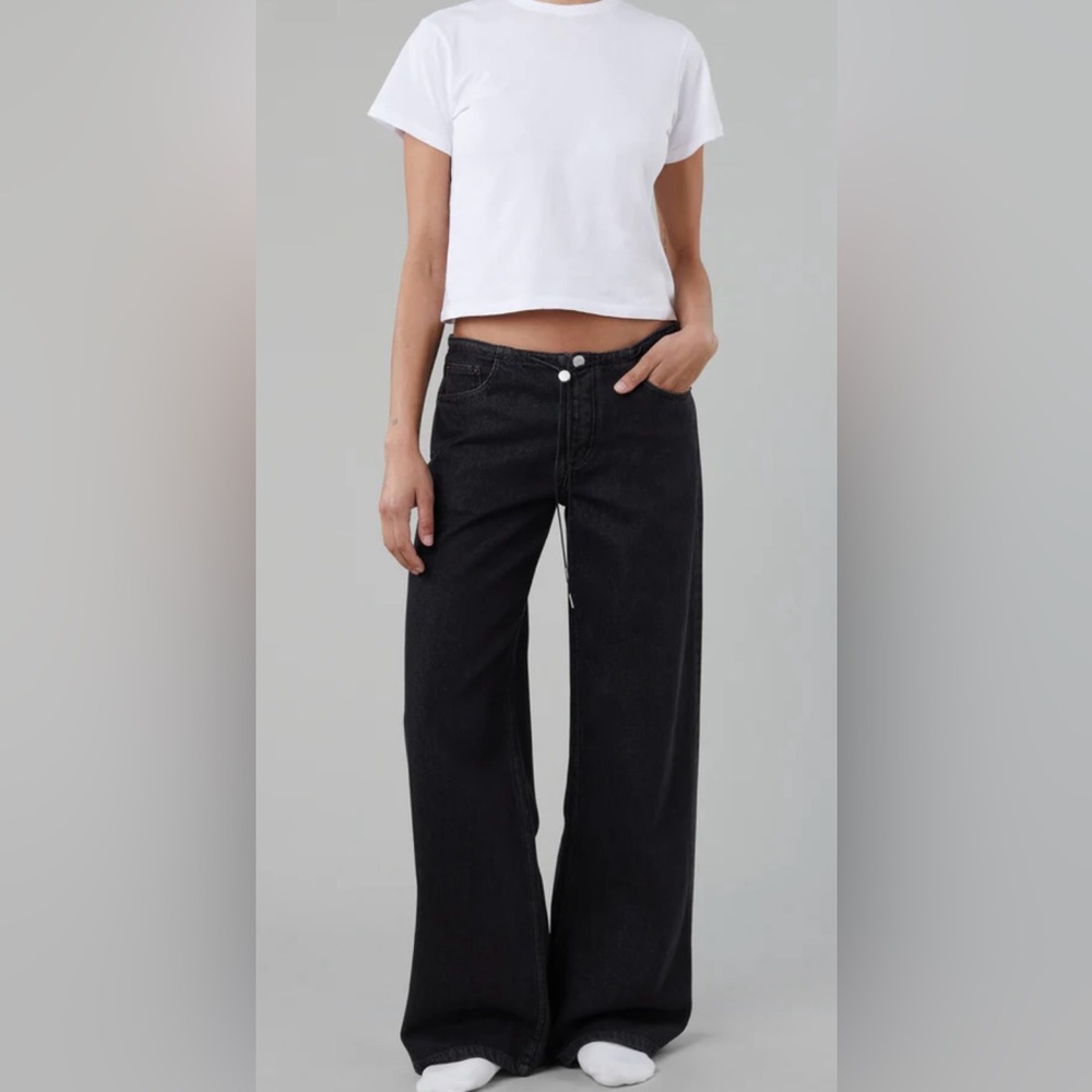 Still Here New York cool Jean in washed black, size 26